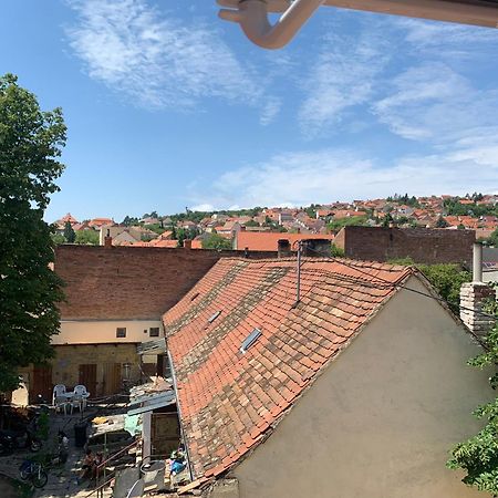 City Hotel Agoston Pécs Exteriör bild